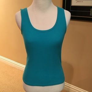 Vibrant turquoise tank